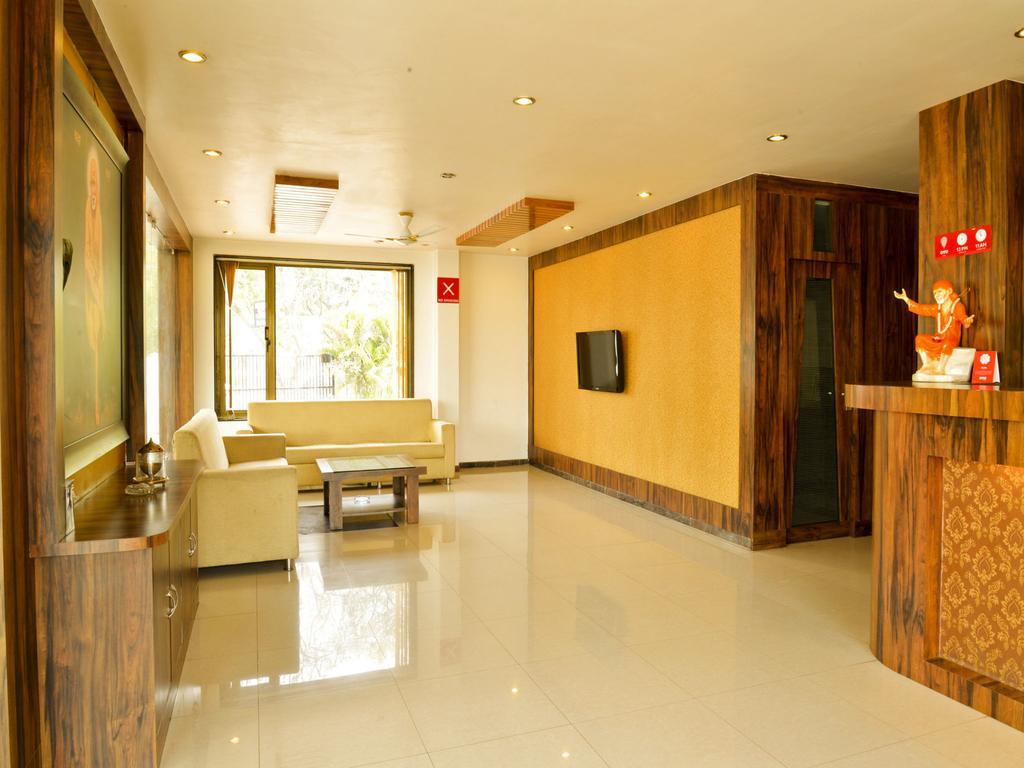 Oyo 4316 Hotel Sai Empire Shirdi Exterior photo